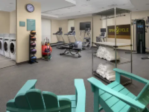 Home2 Suites by Hilton Longmont Hotels in Longmont