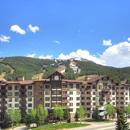 New Listing Steps from the lifts, Multiple Hot tubs/Play Pool