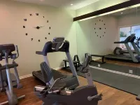 Cozy Villa Spa Retreat - Near Mohegan, Hot Tub, Pools, Sauna, Spa on Premise