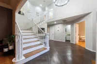 GAILLARDIA COUNTRY CLUB⛳THREE KING BEDS🛏️HEATED POOL🏊HOT TUB♨️POOL TABLE🎱🏀 - Villas