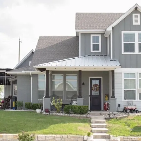Multi-Family Home!