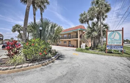 Pelican Inlet - Cozy Beach Condo!1 block from the beach! Sleeps 6. Pool/Tennis