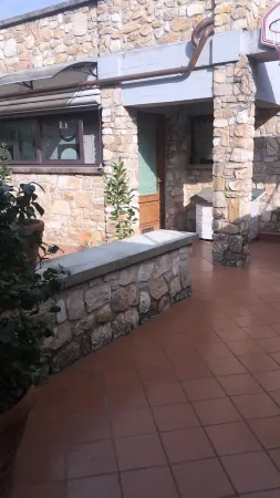 Cozy and independent apartment with garden!