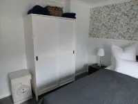 Cottage apartment in Caputh-Schwielowsee with Havel view Hotels in Caputh