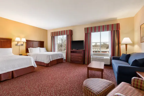 햄프턴 인 & 스위트 윌리엄즈버그 히스토릭 디스트릭트