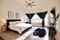 Desert Golf Oasis at Foothills Retreat w/ FREE Heated Pool!!! 阿瓦圖基山麓住宿飯店