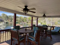 Dockside Daze-Prime Waterfront Loc w/ Amazing View, Firepit, Tiki Bar, Lrg Dock