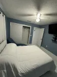 Cozy little apartment in Sprin Hill!