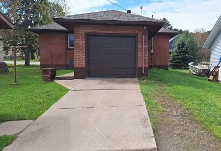 In the Heart of ELY Getaway is short walk to downtown ELY.  Freshly Remodeled! Отели в г. Или