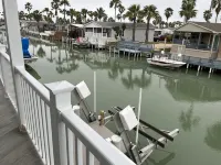 Waterfront Coral Cottage