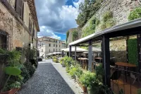 LAST MINUTE PRICE !!! WONDERFUL EXPERIENCE !!! MEDIEVAL VILLAGE LAKE