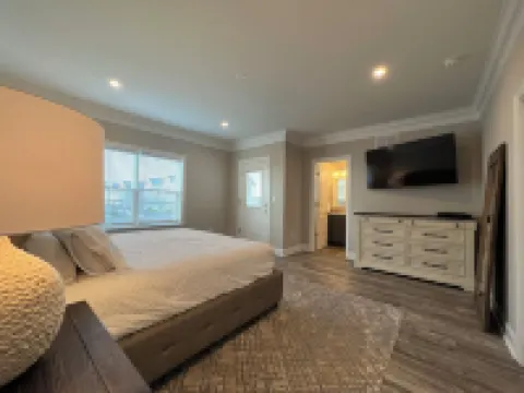 GORGEOUS NEW Fenwick Island Duplex with views of LIGHTHOUSE COVE