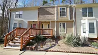 Spacious-3 Level Townhome/NorthHills/Pets