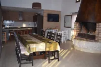 Cottage (full rental) Mas Daudén for 8 people Hotels in Tortosa