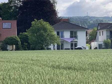 Central in the middle of the village and yet on the outskirts. Unique country view Отели рядом с достопримечательностью «Birkenmühle»