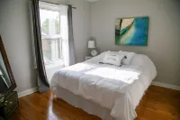 Cozy Family Cottage 2 Bed, 1 Bath Near Lake Michigan Fun and Wine Country - 4つ星