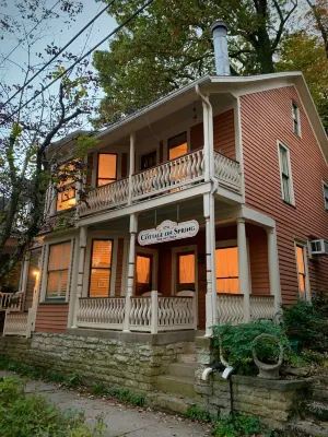 Cottage on Spring B! The BEST location in town! Entire bottom floor is yours!