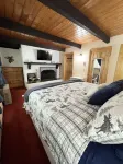 3 Bedroom Plus Loft, 2 Full Baths, 1 Minute to Story Land, 10 mins to Slopes! Hotels near Glen Ellis Camground