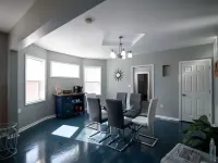 The Landing is a Cheerful 3 bedroom 2 bath home! アチソンのホテル