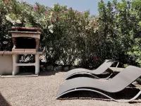 Nice little villa ideal to enjoy the south of Corsica quiet Hotels in Figari