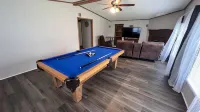 Large Home with Ample Space for Family and Groups