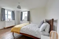 Amroth Holiday home with Sea Views