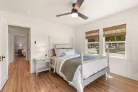 Luxury 3BD 2bath Near EXPO & TU Hotels near Tulsa International Airport