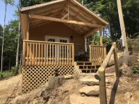 1-bedroom cabin 5 miles from Cumberland Falls and Daniel Boone National Forest