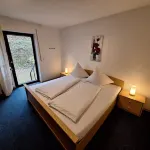 Spacious, cozy vacation apartment with balcony in the Volcanic Eifel