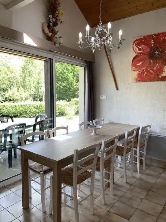 Cottage 6 people on the quiet riverside le Lizon  in Franche Comté