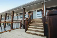 Boho Condo with Pool & Fitness Center—Next to Branson Landing—Pet Friendly!