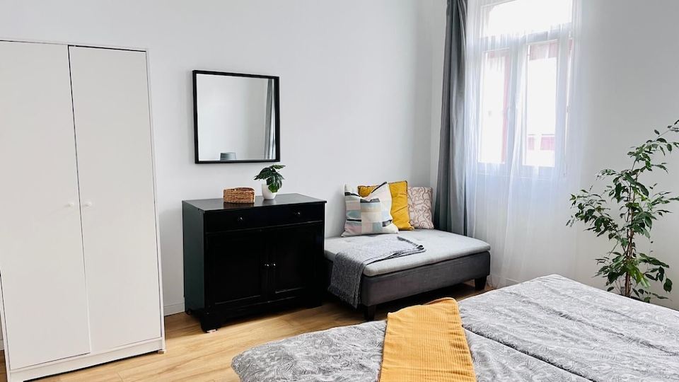 -1-zentral-traumwohnung-rhein
