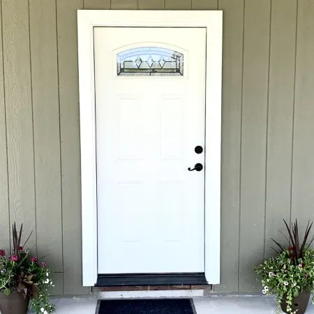 French Country Farmhouse -15 min from Glacier NP-Whitefish Mtn, & Flathead Lake!