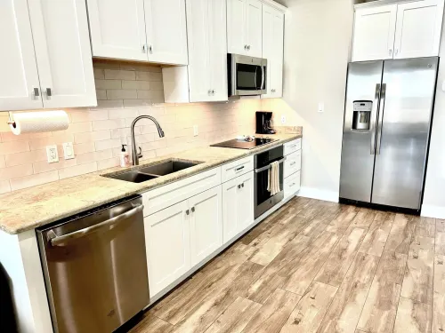 2Br with Balcony Near Biloxi Beach & One Block to Casinos! Downtown Darling - 4-Star
