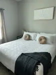 The Golden Egret- brand new luxury apartment near NAS JAX and Orange Park Hotels near Publix Super Market at Argyle Village