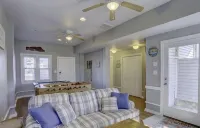 Diggin’ It- Beach Road, Private pool & Hot tub