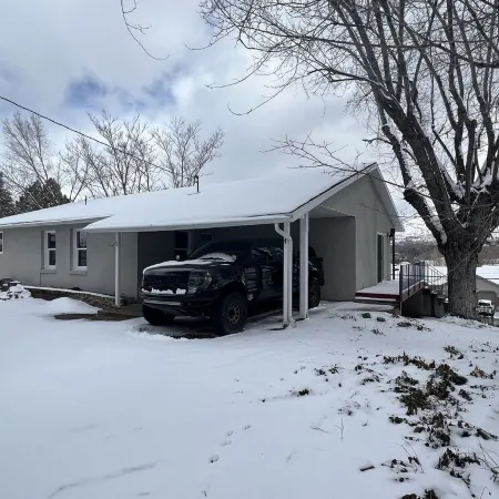 Quiet, private, cozy home