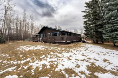 Enjoy a peaceful retreat and a fisherman's dream on Rock Creek!