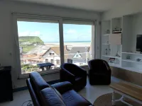 Superb sea view, 5 minutes from the beach