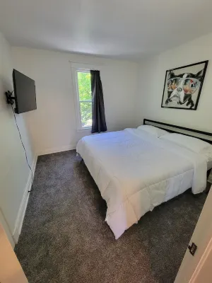 The Lakeside Micro Apartment