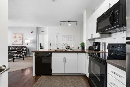 20% Off for Long Stay, Hot Tub, Pets Allowed