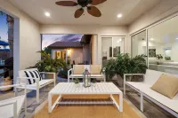 Your private oasis with heated pool and garden in Oceanside!