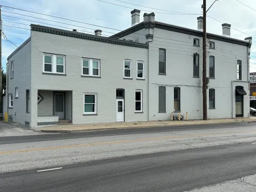 Stadium Stay #3, Walk to Lucas oil Stadium and convention center, free parking.