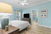 Vaca Cove C Reel Paradise, Ocean View with Dock