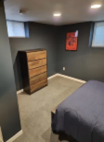 Beautiful 5 bedroom home only minutes from UIUC