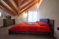 La Casa Rossa Hotel a Roncone