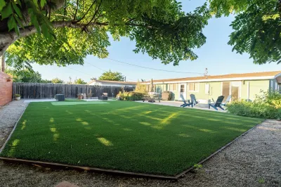 Anaheim full 4Br2Ba home--Mini Golf&games near Disneyland, convention center Hotels near Terry Park