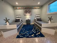 Heated Pool Home. 7 Mins to the Beach! Arcade. Perfect retreat rain or shine! - Wifi
