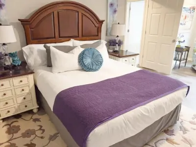 Comfortable Guest Suite close to the Lewis & Clark Bridge Trail