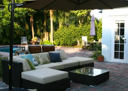 Clean, Private, Family Friendly, Close to Beach & Atlantic Отели рядом с достопримечательностью «The Art Arena Gallery»